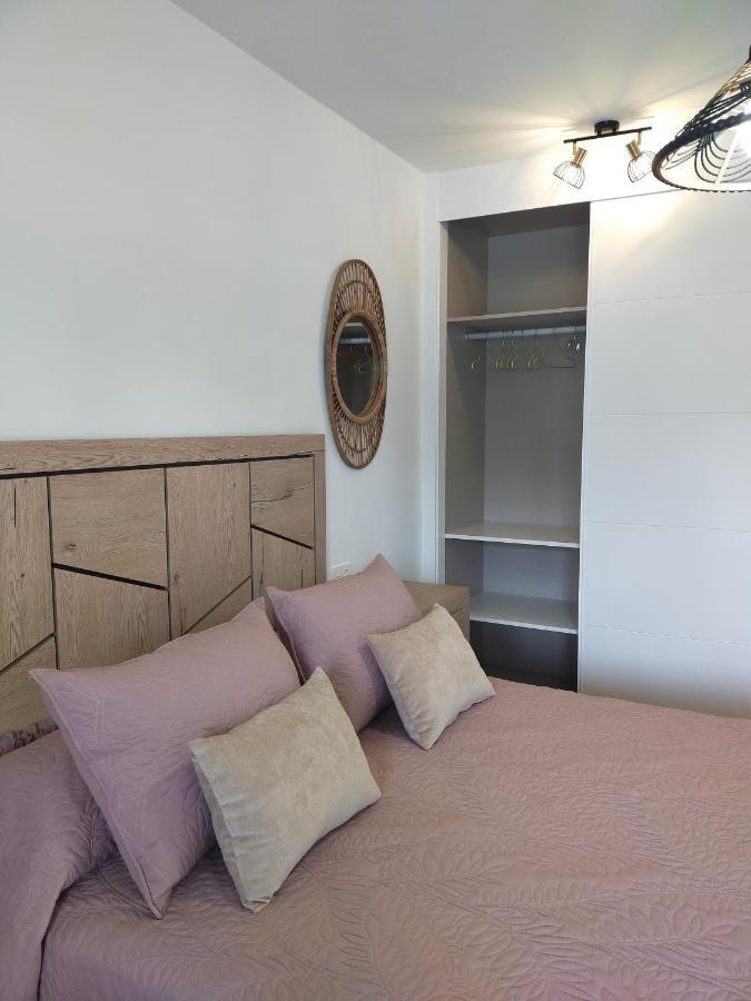 Apartamento Sofia リャネス エクステリア 写真
